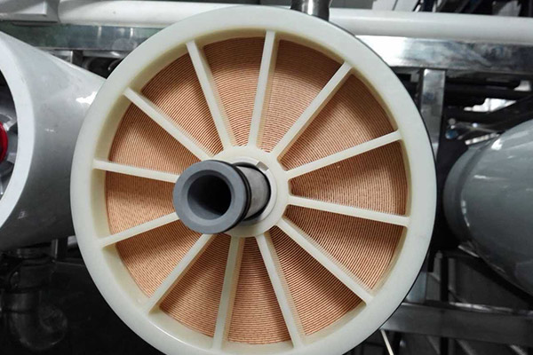 1568164679404711.jpg 反滲透膜發(fā)生污堵時(shí)的化學(xué)清洗技巧有哪些